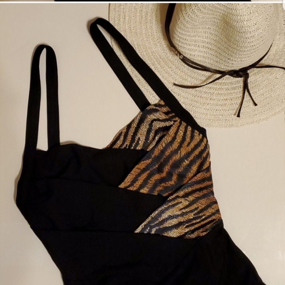 Carol Wior Womens Wrap Front Tank Swimsuit